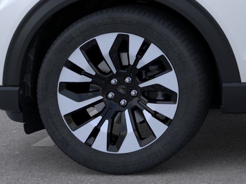 New 2026 Star White Metallic Tri-Coat Ford Platinum™ image 19