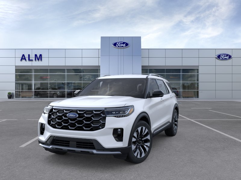 New 2026 Star White Metallic Tri-Coat Ford Platinum™ image 2
