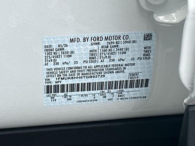 New 2026 Star White Metallic Tri-Coat Ford Platinum™ image 66