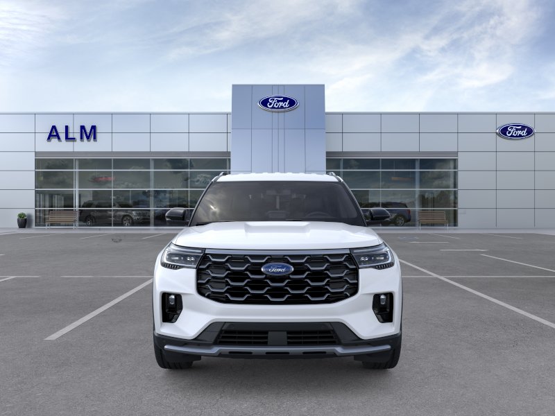 New 2026 Star White Metallic Tri-Coat Ford Platinum™ image 6