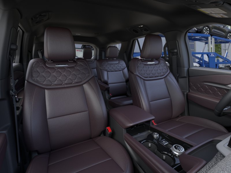 New 2026 Space White Metallic Ford Platinum image 33