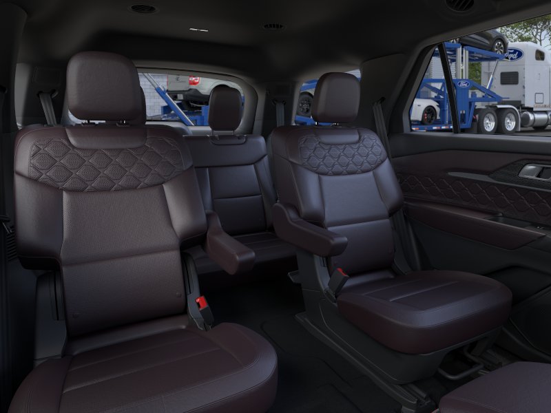 New 2026 Space White Metallic Ford Platinum image 34