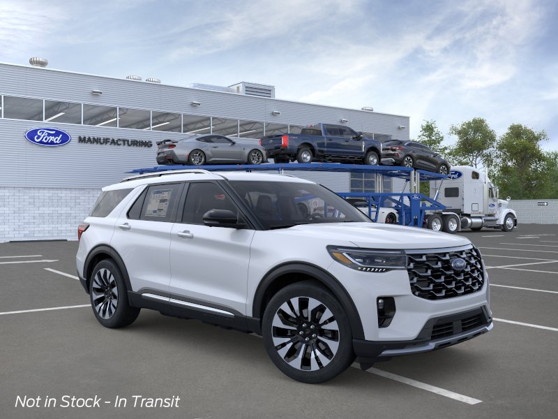 2026 Ford Explorer Platinum 4WD's photo