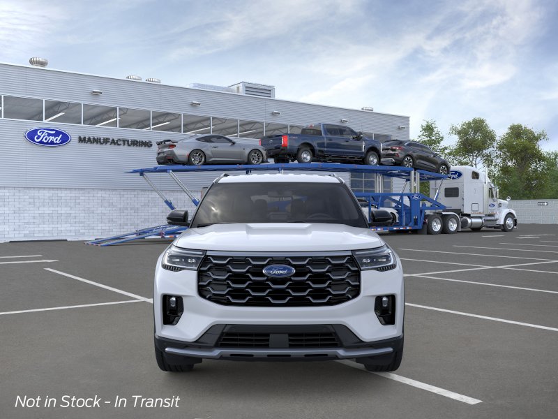 New 2026 Space White Metallic Ford Platinum image 30