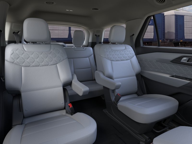 2026 Ford Explorer Platinum - Photo 11