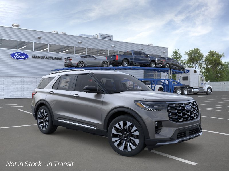 2026 Ford Explorer Platinum 4WD's photo