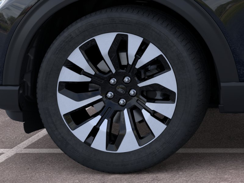 New 2026 Agate Black Metallic Ford Platinum™ image 19