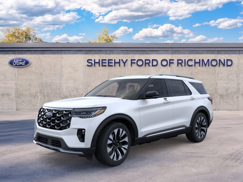 New 2026 Star White Metallic Tri-Coat Ford Platinum™ image 2