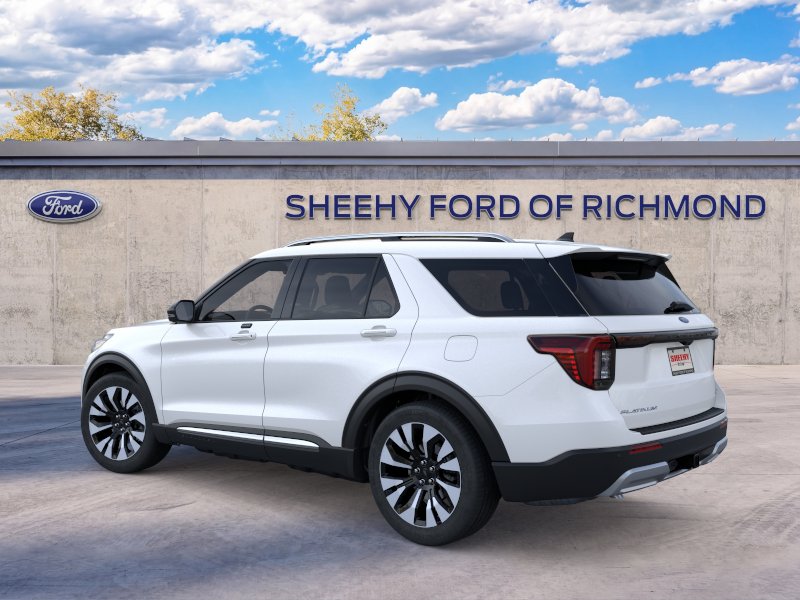 New 2026 Star White Metallic Tri-Coat Ford Platinum™ image 5