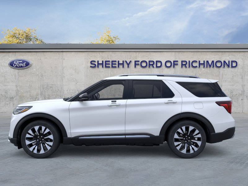 New 2026 Star White Metallic Tri-Coat Ford Platinum™ image 4