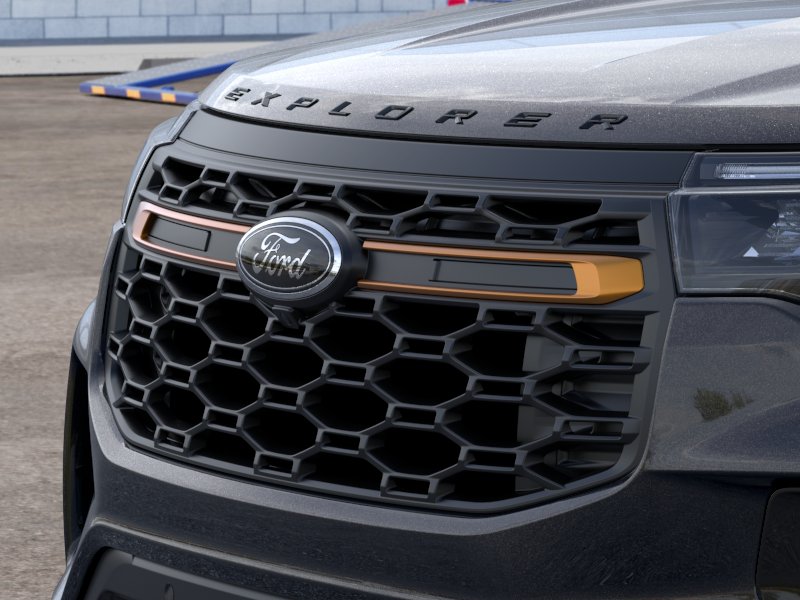 New 2026 Agate Black Metallic Ford Tremor® image 17