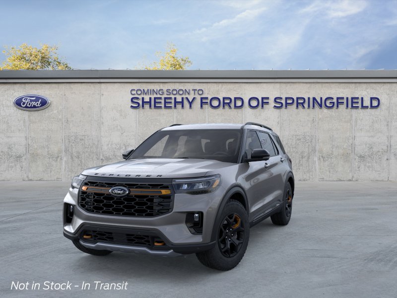 New 2026 Carbonized Gray Metallic Ford Tremor® image 4