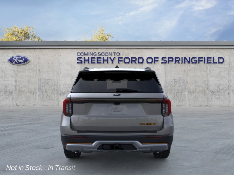 New 2026 Carbonized Gray Metallic Ford Tremor® image 7