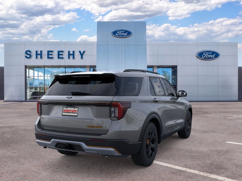 New 2026 Carbonized Gray Metallic Ford Tremor image 46