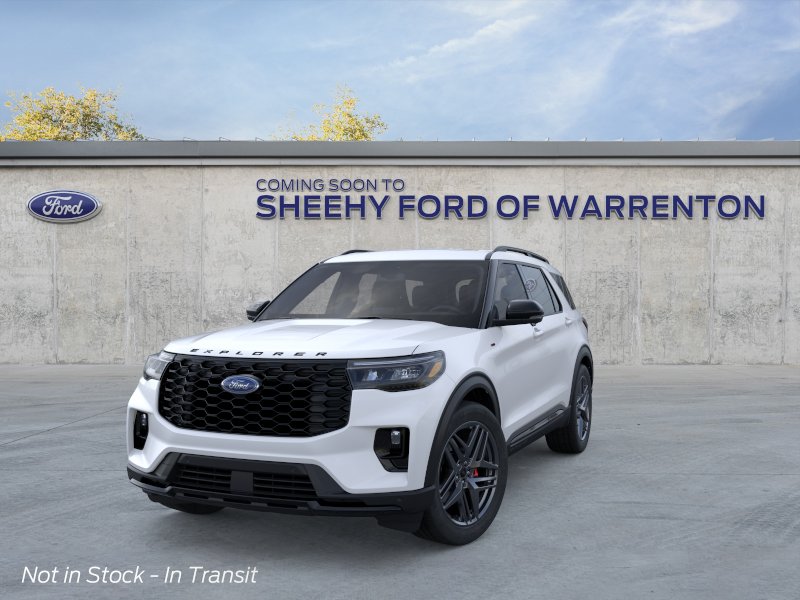 New 2026 Star White Metallic Tri-Coat Ford ST-Line image 27
