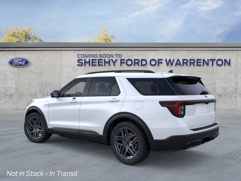 New 2026 Star White Metallic Tri-Coat Ford ST-Line image 29