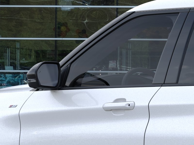 New 2026 Star White Metallic Tri-Coat Ford ST-Line image 43