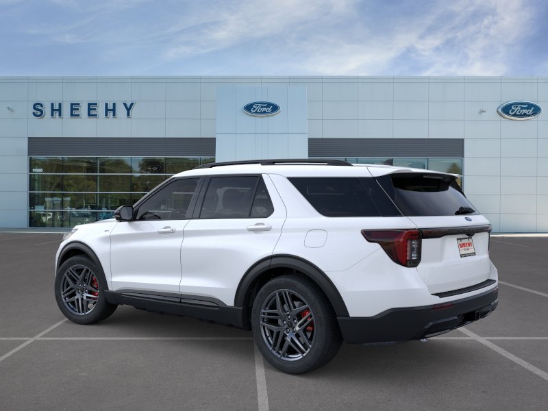 New 2026 Star White Metallic Tri-Coat Ford ST-Line image 29