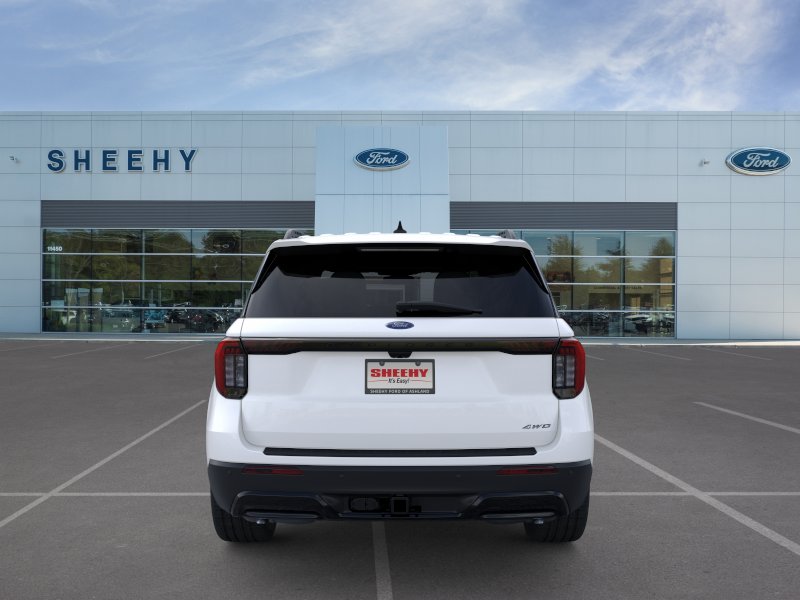 New 2026 Star White Metallic Tri-Coat Ford ST-Line image 30