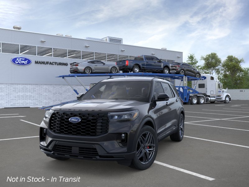 New 2026 Agate Black Metallic Ford ST-Line image 3