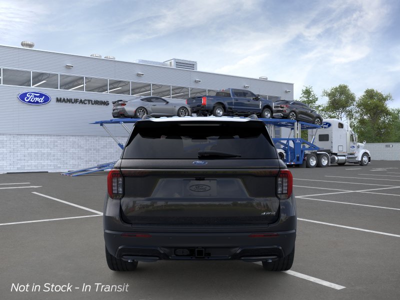 New 2026 Agate Black Metallic Ford ST-Line image 6