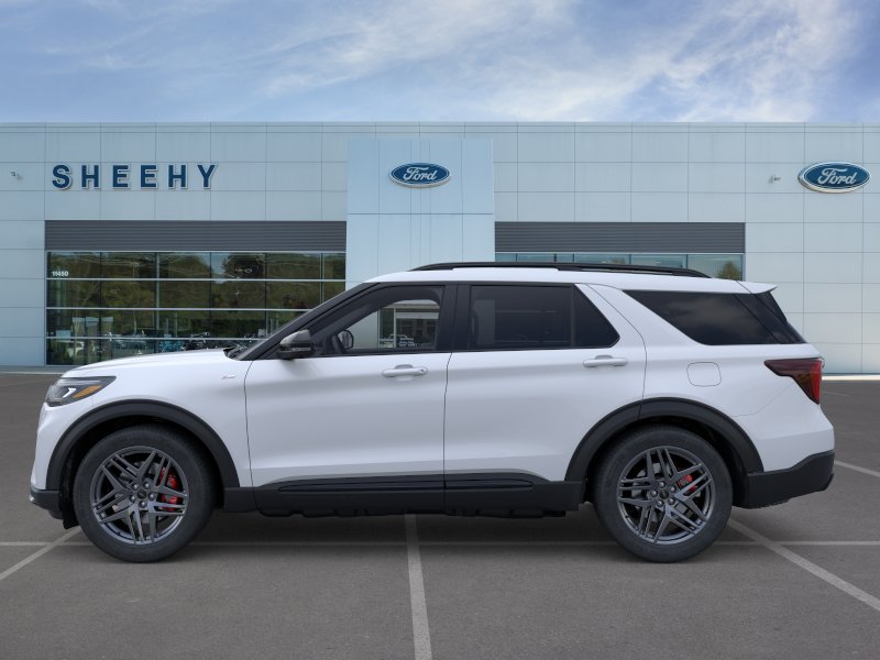 New 2026 Space White Metallic Ford ST-Line image 28