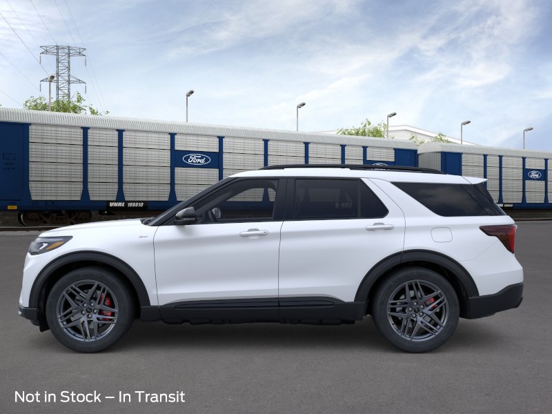 2026 Ford Explorer ST-LINE 4WD's photo