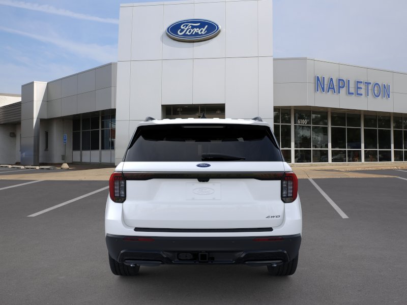 New 2026 Star White Metallic Tri-Coat Ford ST-Line image 42