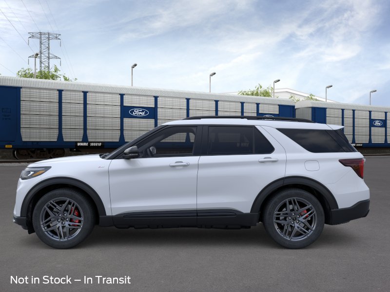2026 Ford Explorer ST-LINE 4WD's photo