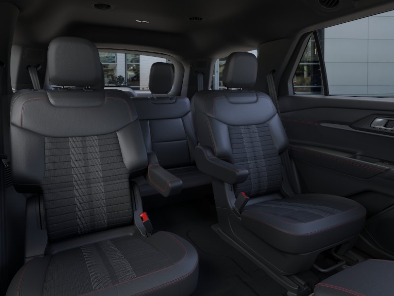 New 2026 Space White Metallic Ford ST-Line image 44