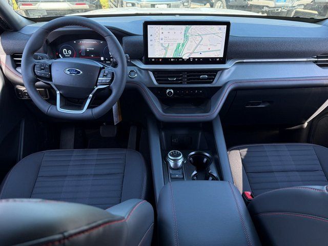 New 2026 Space White Metallic Ford ST-Line image 39