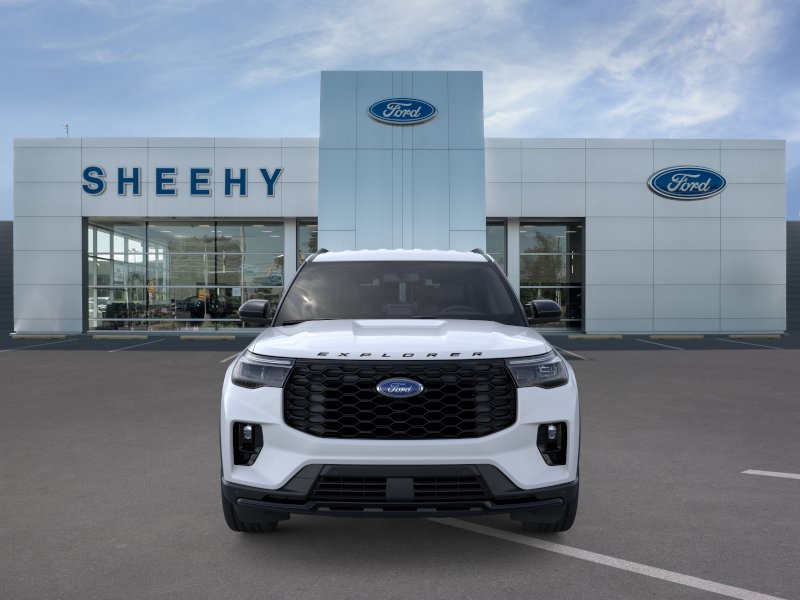 New 2026 Space White Metallic Ford ST-Line image 35