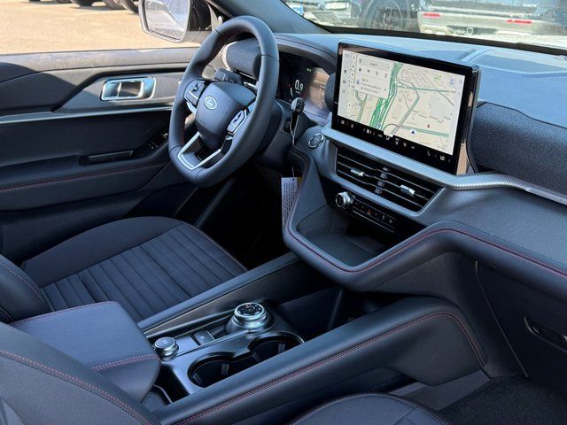 New 2026 Space White Metallic Ford ST-Line image 29