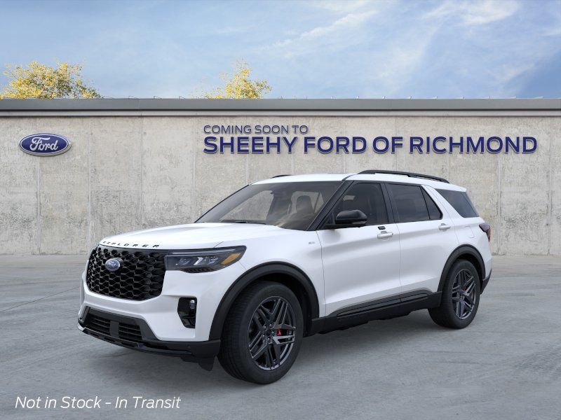 New 2026 Star White Metallic Tri-Coat Ford ST-Line image 25