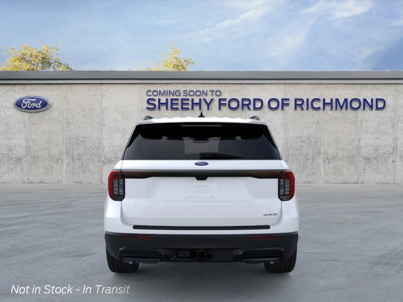 New 2026 Star White Metallic Tri-Coat Ford ST-Line image 29