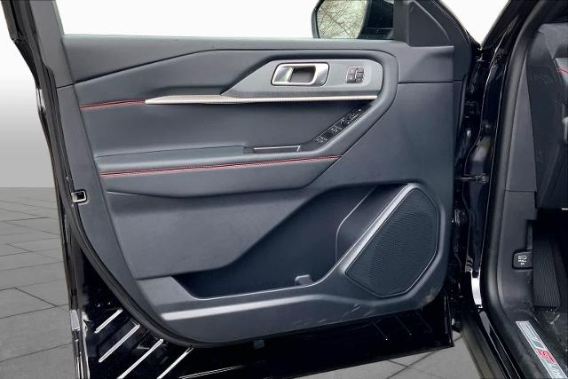 New 2026 Agate Black Metallic Ford ST-Line image 30
