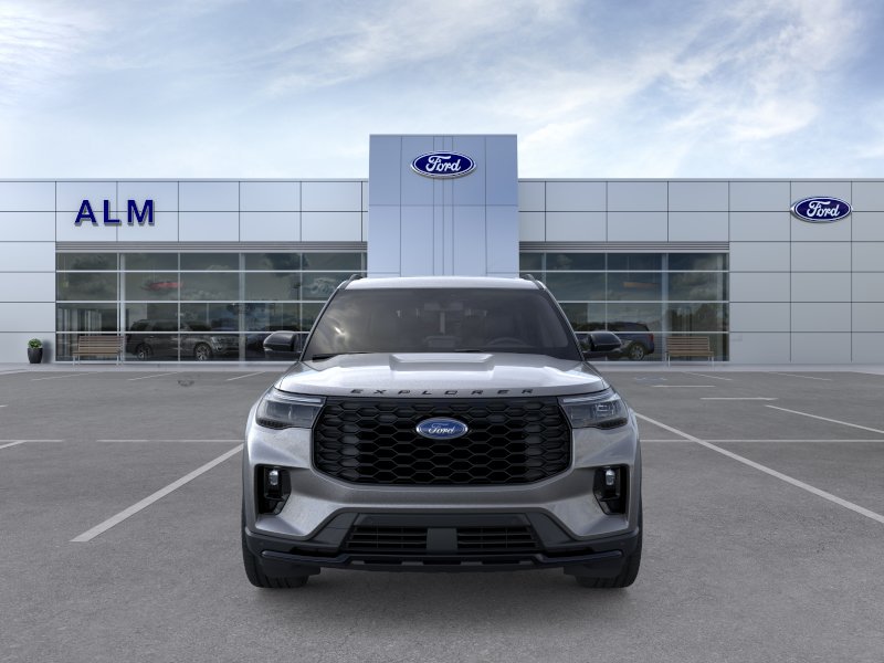 New 2026 Carbonized Gray Metallic Ford ST-Line image 6
