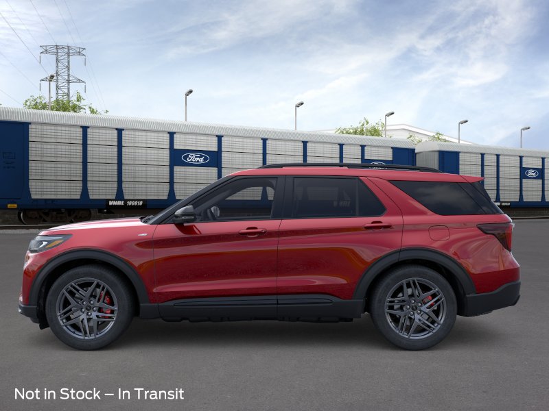 New 2026 Rapid Red Metallic Tinted Clearcoat Ford ST-Line image 3