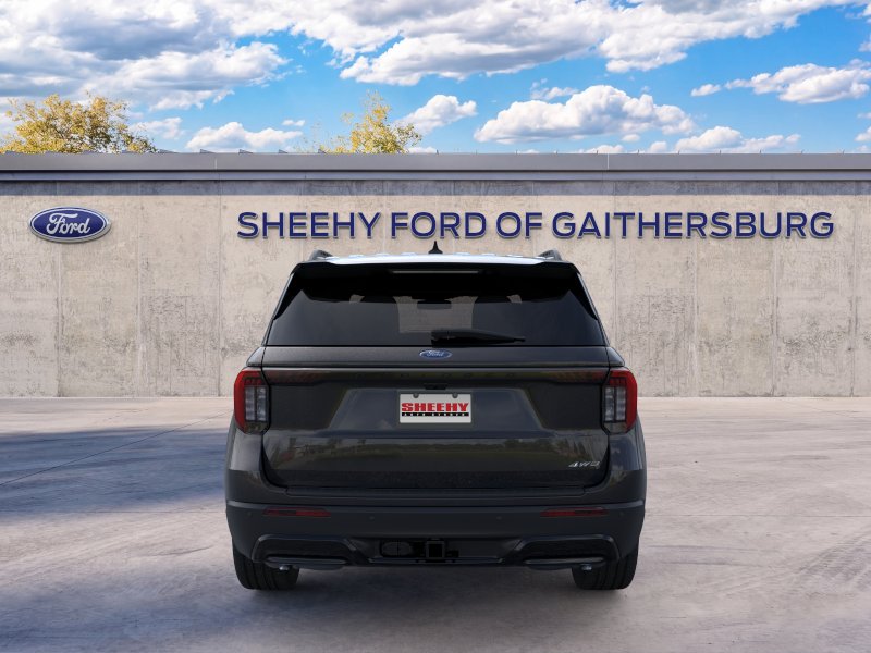 New 2026 Agate Black Metallic Ford ST-Line image 6