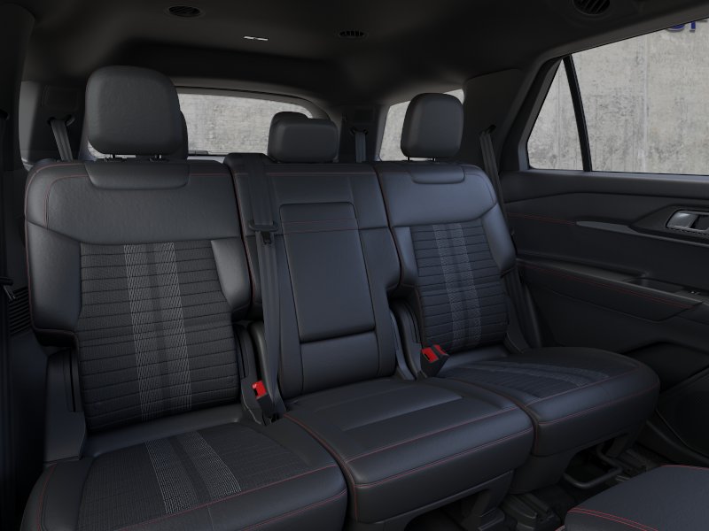 New 2026 Carbonized Gray Metallic Ford ST-Line image 11
