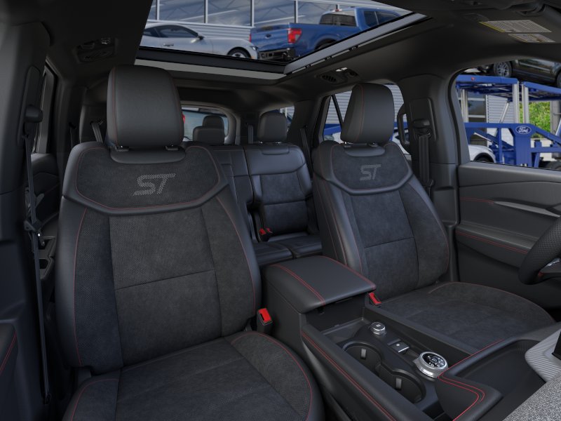 New 2026 Star White Metallic Tri-Coat Ford ST image 11