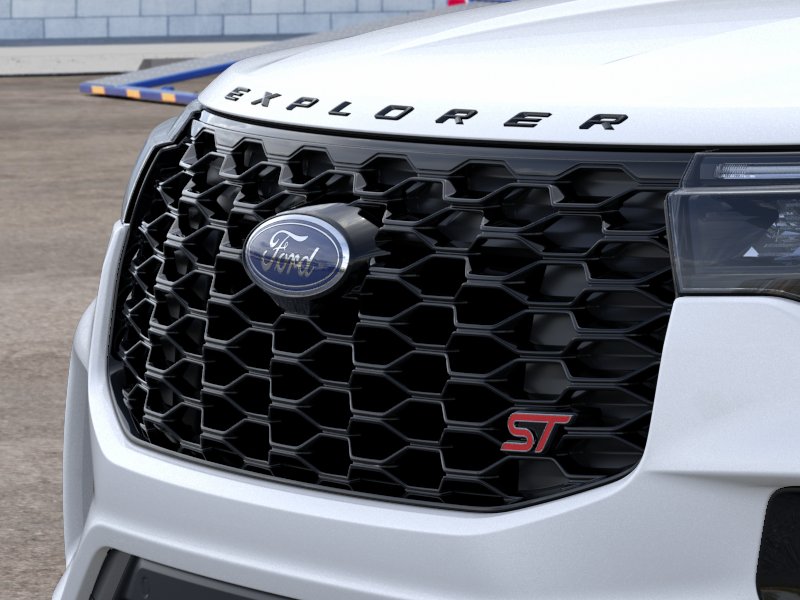 New 2026 Star White Metallic Tri-Coat Ford ST image 18