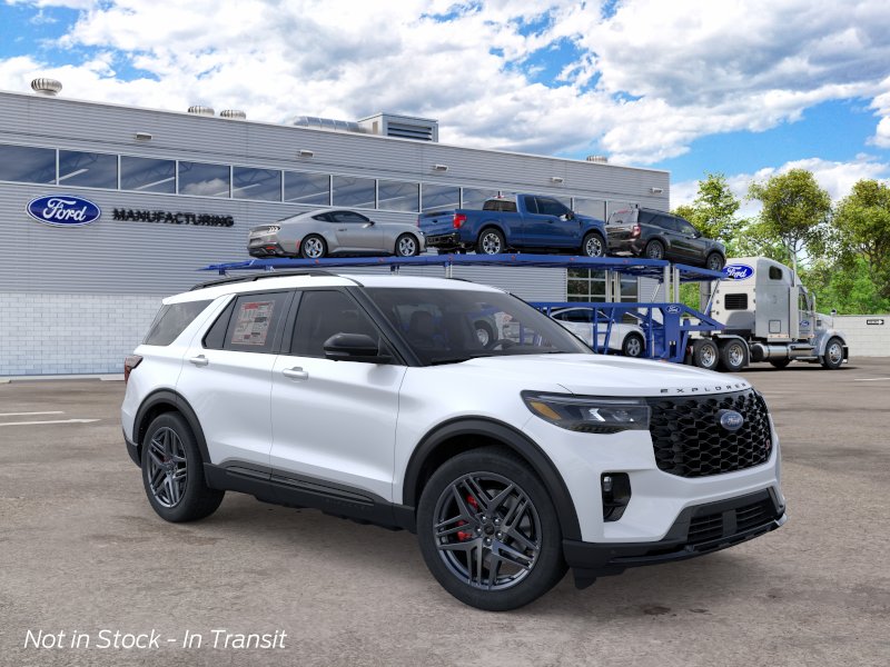 New 2026 Star White Metallic Tri-Coat Ford ST image 2