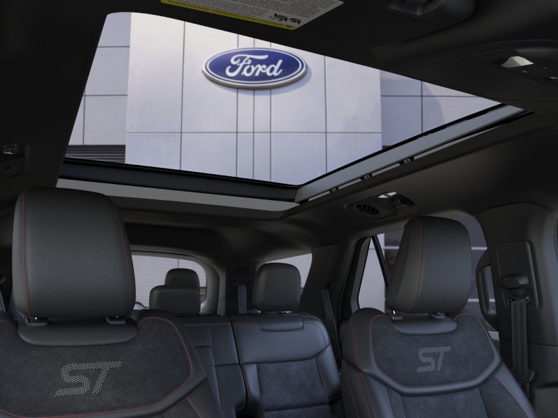 New 2026 Star White Metallic Tri-Coat Ford ST image 45