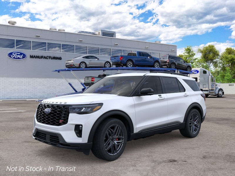 New 2026 Star White Metallic Tri-Coat Ford ST image 4