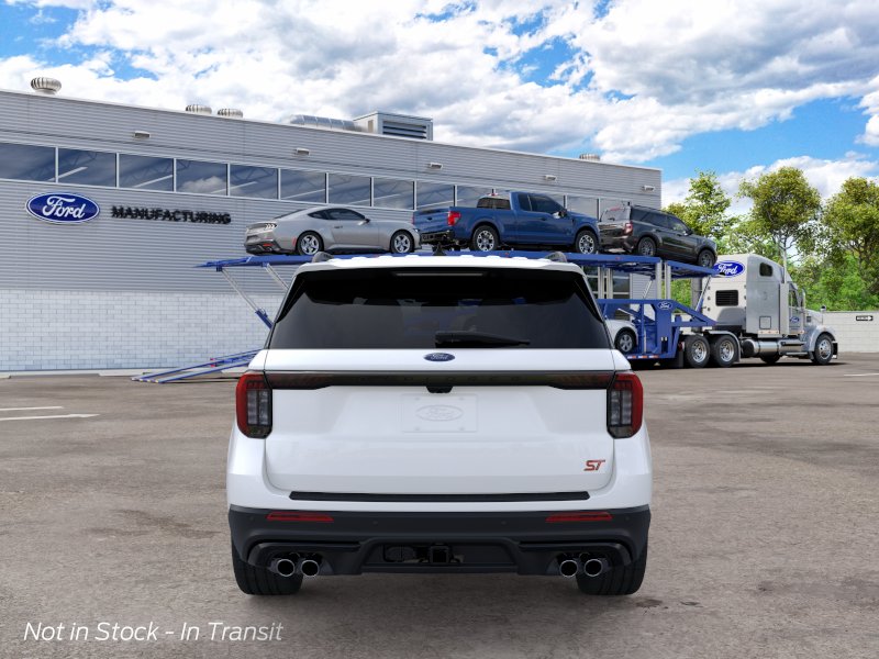 New 2026 Star White Metallic Tri-Coat Ford ST image 8