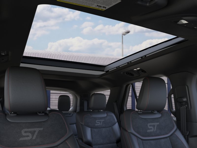 New 2026 Star White Metallic Tri-Coat Ford ST image 22