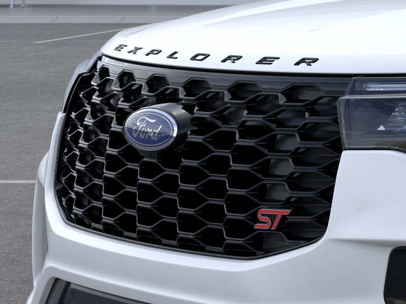 New 2026 Star White Metallic Tri-Coat Ford ST image 39