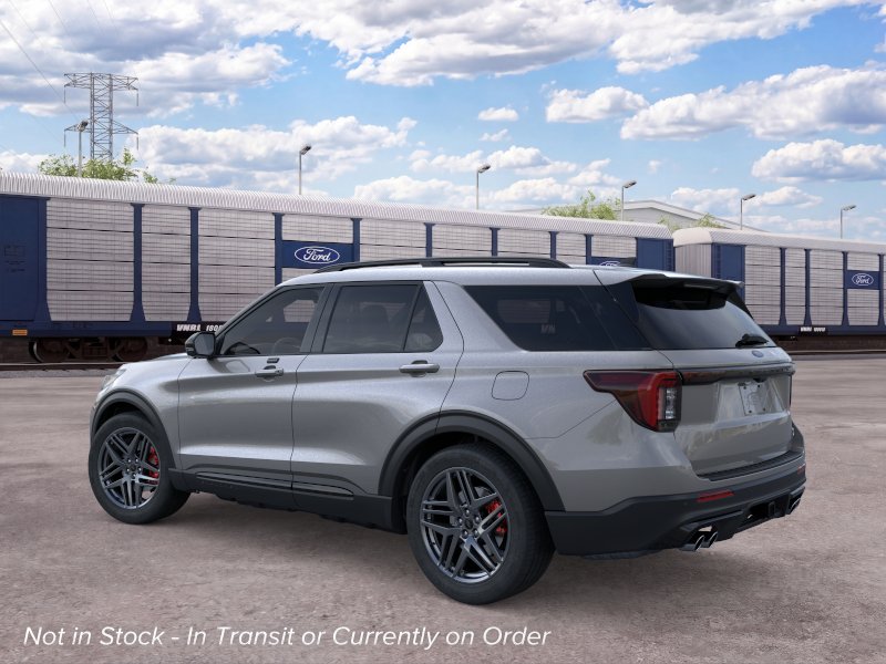 2026 Ford Explorer ST thumbnail 4