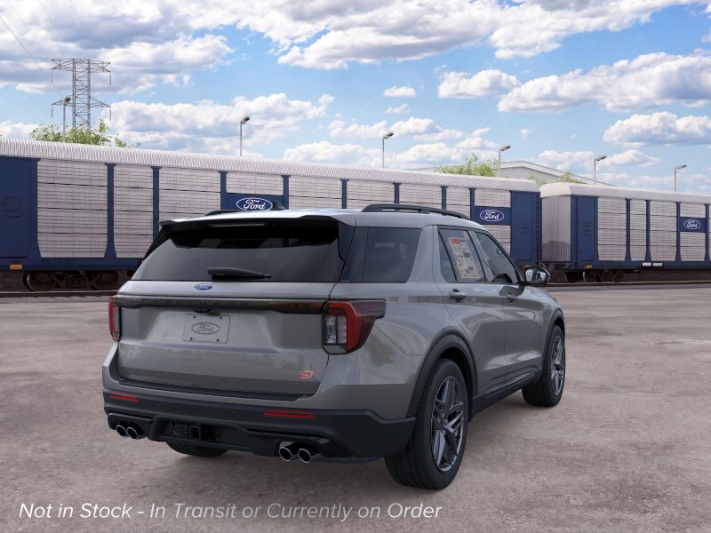 2026 Ford Explorer ST thumbnail 8